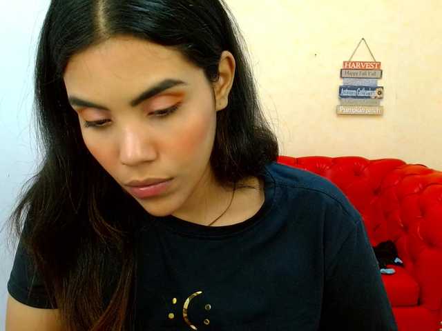 Broadcast screenshots EmiliaTorrado