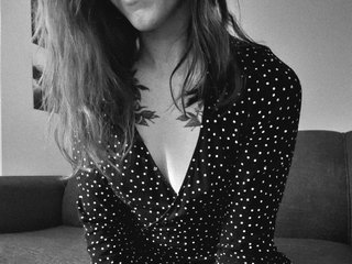 Erotic video chat EmilieEdelana