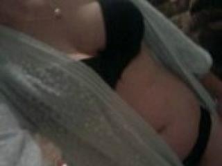 Erotic video chat emillliana