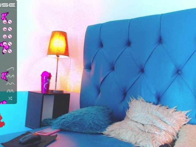 Broadcast screenshots emily-rose9