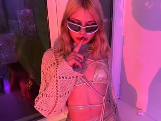 Erotic video chat Emily_Blush