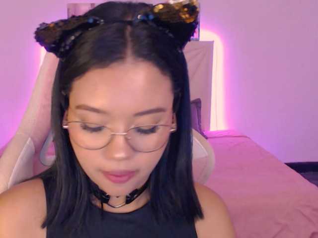 Broadcast screenshots EmilyBloop