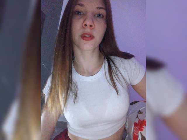 Broadcast screenshots emilyev4ns