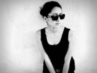 Erotic video chat emilyfrozen