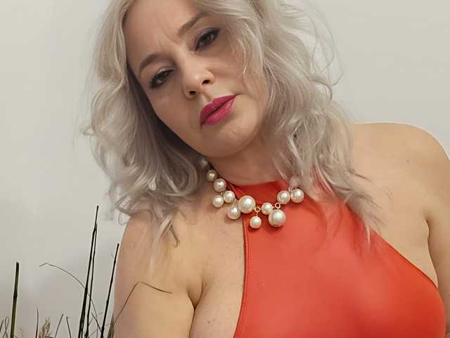 Photo of the profile EmilyLoove