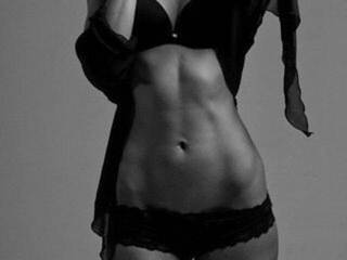 Erotic video chat EmilySimons