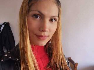 Erotic video chat emma-ms