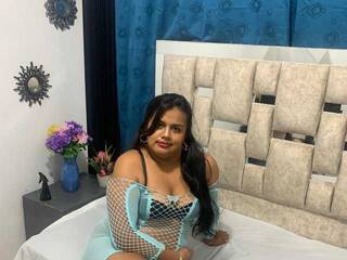 Erotic video chat emma-nio