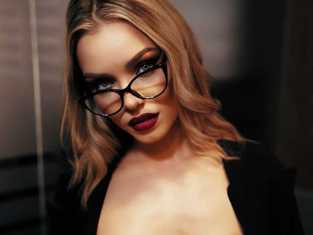 Photo of the profile EmmaGold