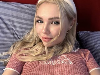 Erotic video chat EmmaGoodGirl