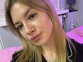 Erotic video chat EmmaNix18
