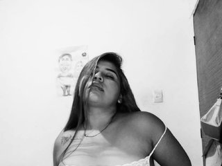 Erotic video chat EmmaOrange