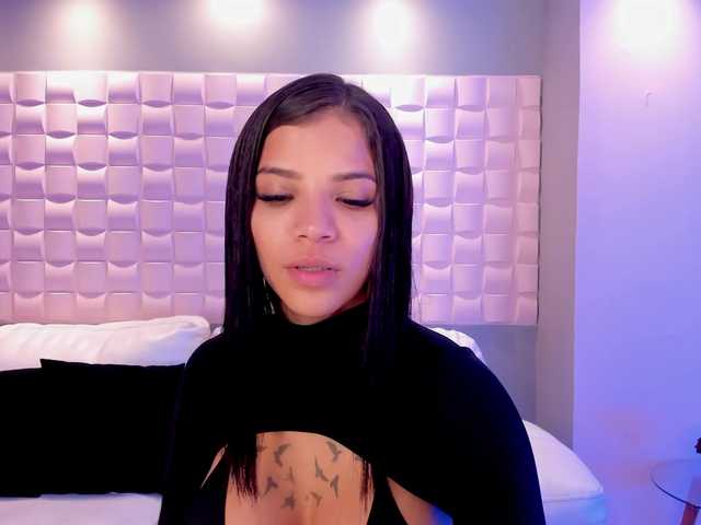 Broadcast screenshots EmmaRussellx