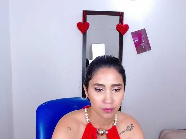 Broadcast screenshots EmmaWhite