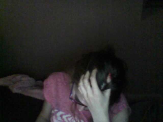 Broadcast screenshots Emmi-li