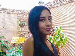 Erotic video chat EmmiCastell