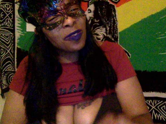 Broadcast screenshots EmpressRose69