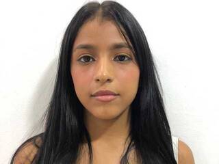 Erotic video chat emyll01