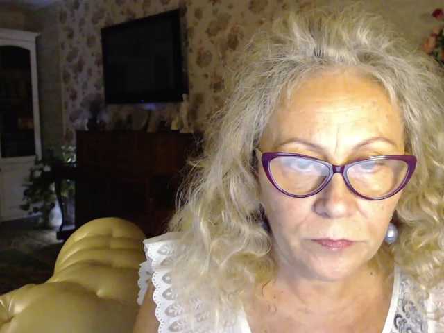 Broadcast screenshots EroticStorie