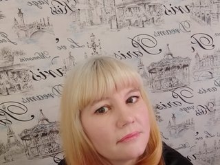 Erotic video chat Esenia79