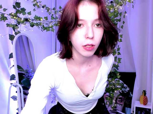 Broadcast screenshots EsiShine