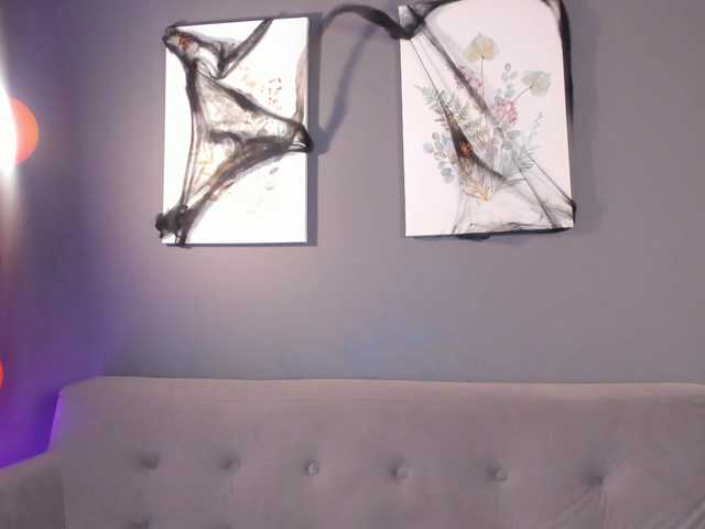 Broadcast screenshots esmeraldasmith