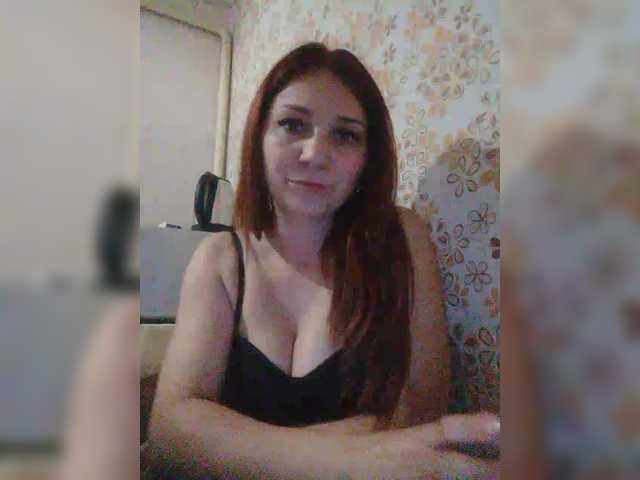 Broadcast screenshots EstelleMillie