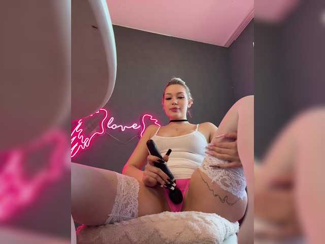 Broadcast screenshots Eva-Kitty1