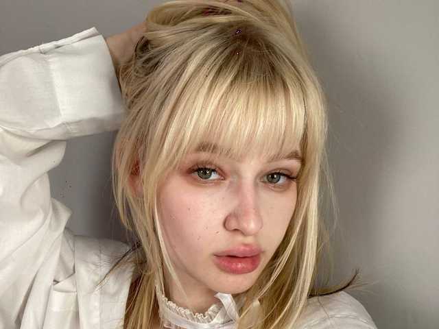 Photo of the profile EvaaaMoore
