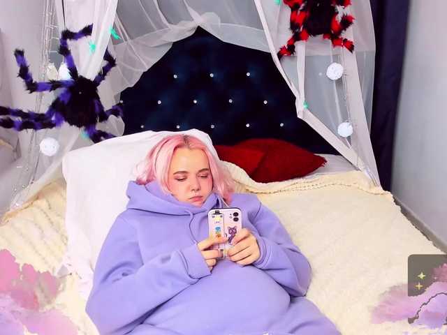 Broadcast screenshots EvaMeow