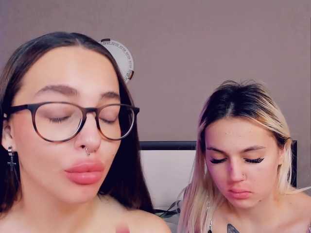 Broadcast screenshots EvaTina