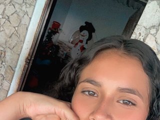 Erotic video chat evelin-lila