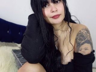 Erotic video chat EVELYNCANDY