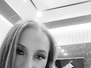 Erotic video chat EvelynFantasy