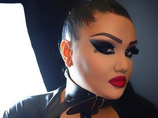 Erotic video chat EvilBabyDomina