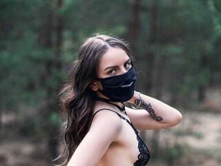 Erotic video chat EvilGranny69