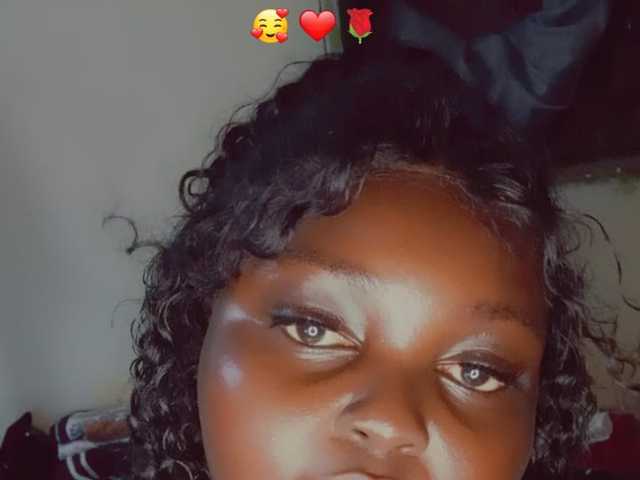 Photo of the profile Extreme-curvy