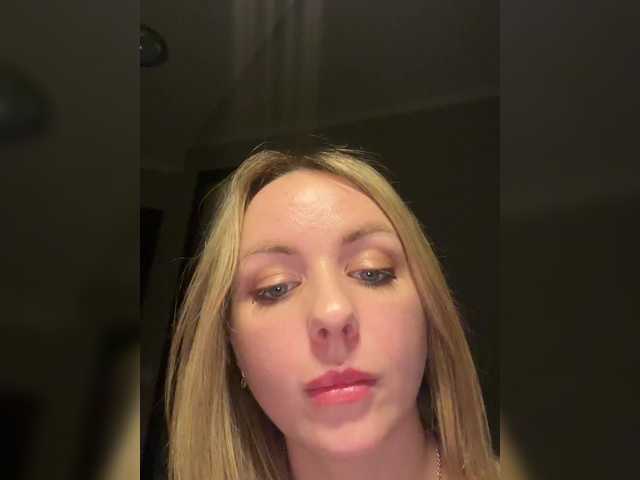 Broadcast screenshots FancyBaby