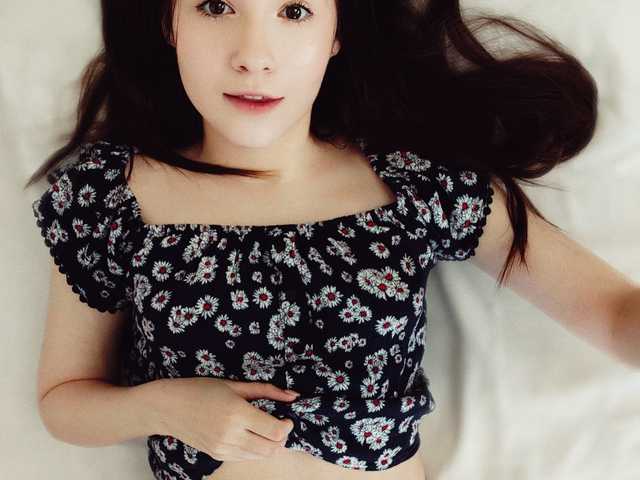 Photo of the profile FemaleEssence