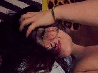 Erotic video chat Flora-med