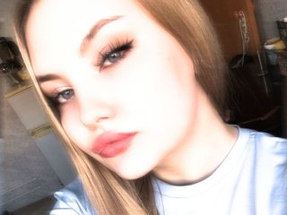 Erotic video chat FloraFairy