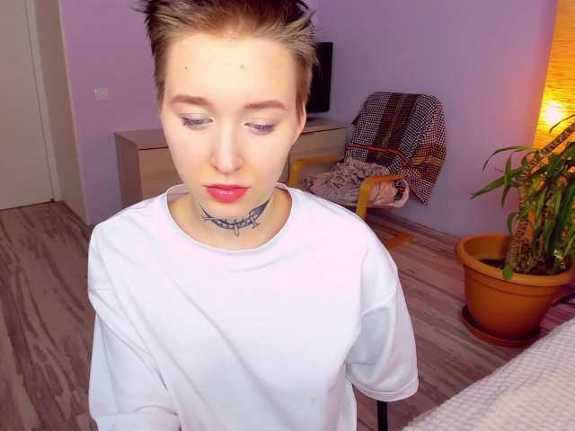 Broadcast screenshots FloraMayer