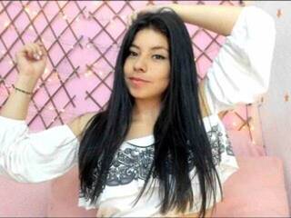 Erotic video chat fly-lia