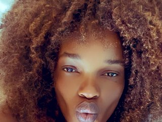 Erotic video chat FreakkyAira
