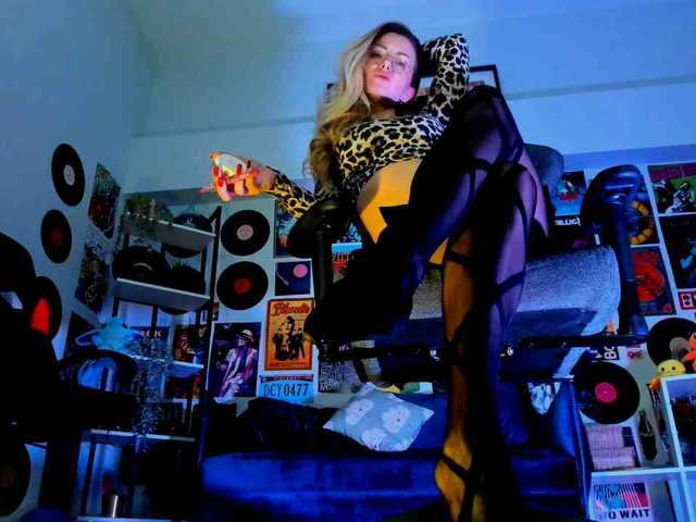 Photo of the profile FreyaFindomFitGoddess