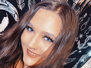 Erotic video chat Fuzylilpeach