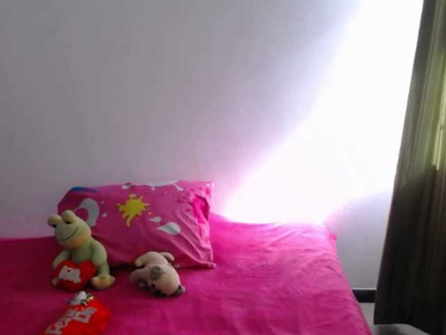 Broadcast screenshots G-Violet