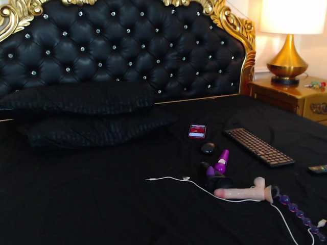 Broadcast screenshots GabyMiller1