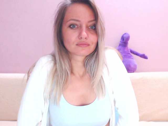 Photos Gamora- Hello everyone, I only go to full private. I don't undress in the free chat ..