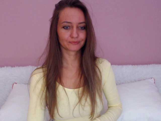 Photos Gamora- Hello everyone, I only go to full private. I don't undress in the free chat ..